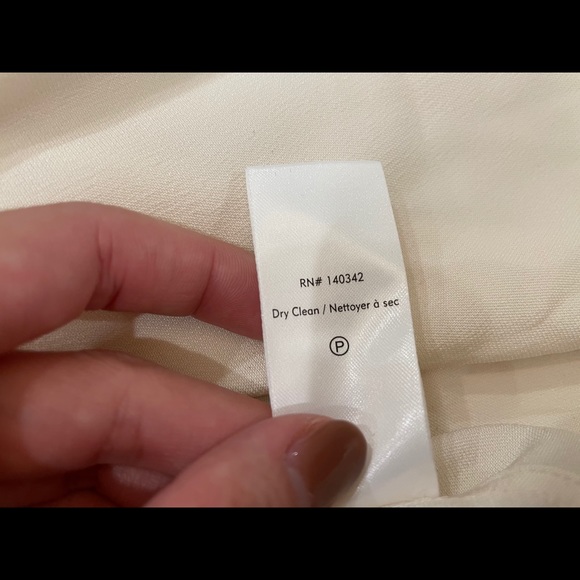 Elizabeth & James cream color blouse - Picture 5 of 6